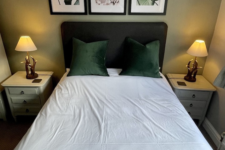 Room 46 of 109