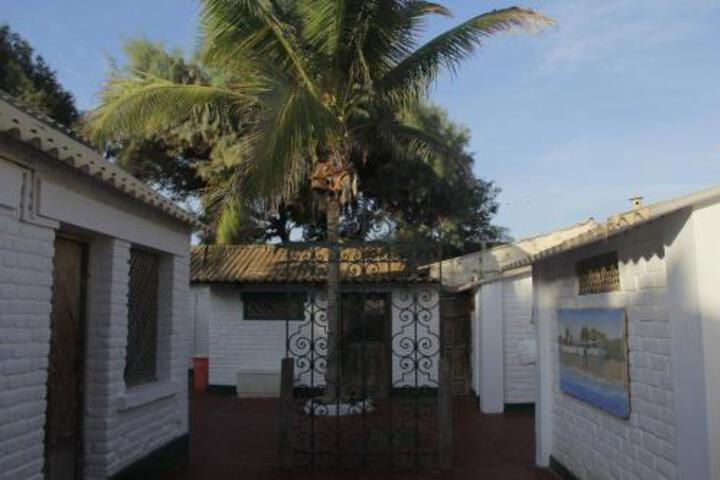 PUNTA BALLENAS INN