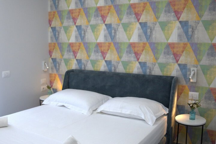 Room 18 of 46