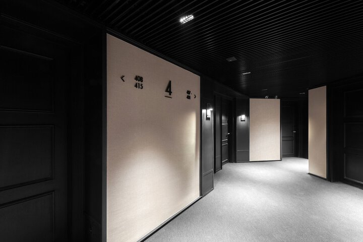 Ballroom/Hall 26 of 34