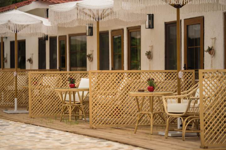 Terrace/Patio 20 of 25