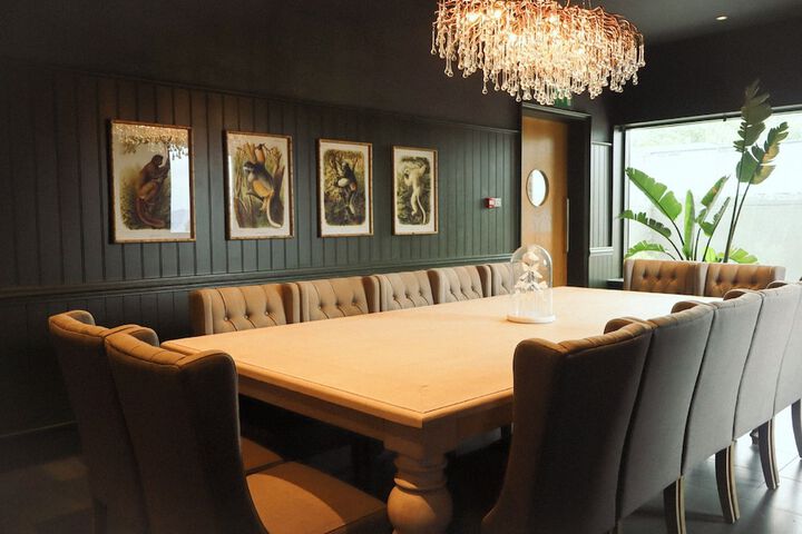 Dining 41 of 54