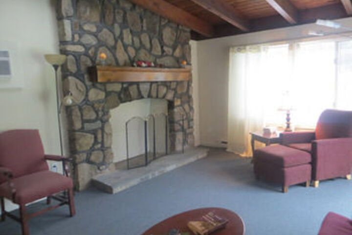 Room 16 of 17