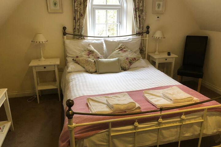 Room 3 of 29