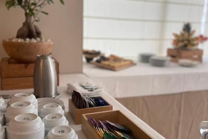 Breakfast/Coffee Service 21 of 61