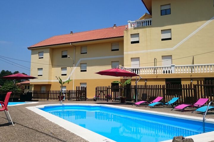 Hotel Pool