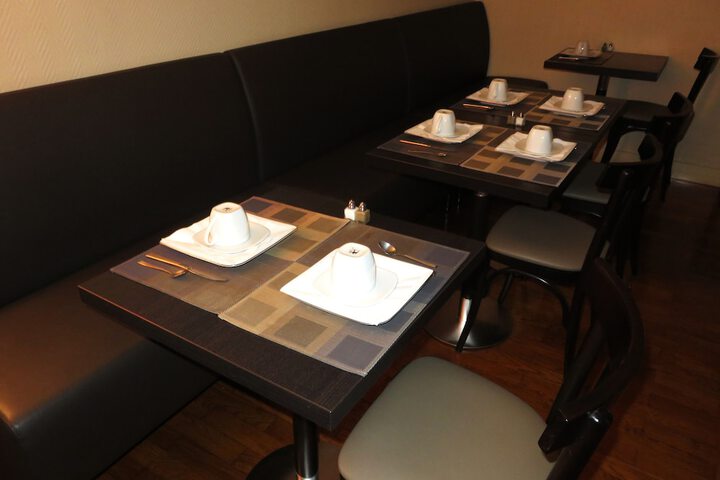 Breakfast/Coffee Service 60 of 81