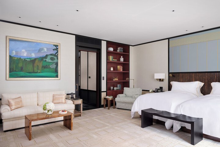 Room 30 of 92