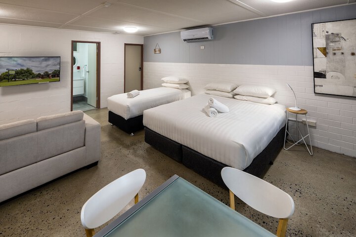 Room 14 of 47