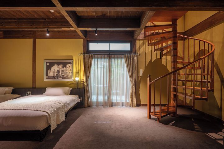 Room 13 of 75