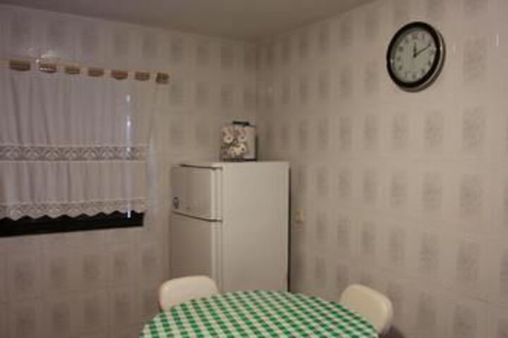Room 12 of 14