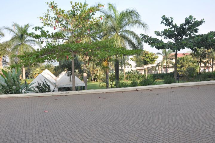 Property Grounds 18 of 23