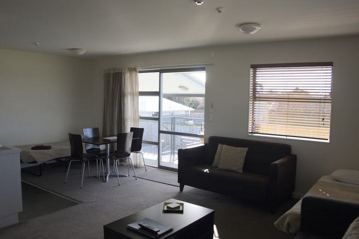 Room 14 of 19