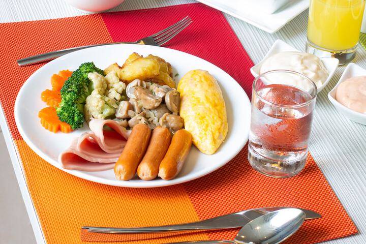 Breakfast meal