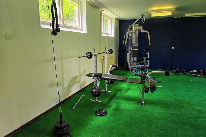 Health and Fitness 33 of 77