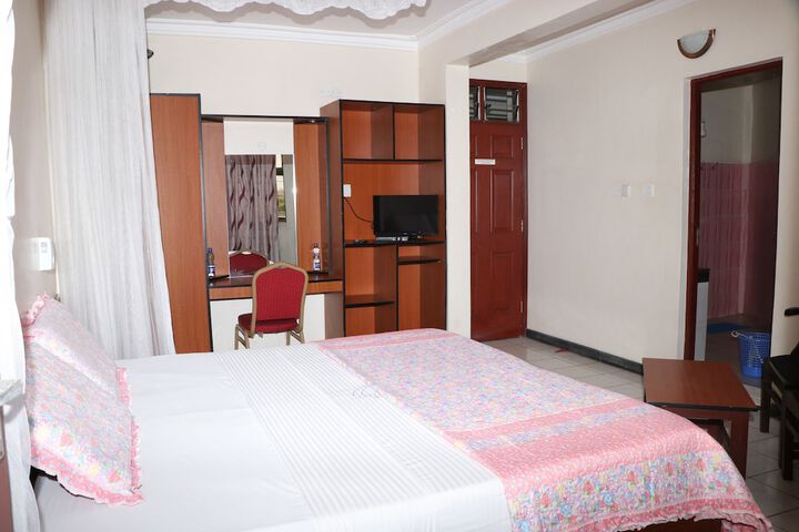 Room 26 of 53