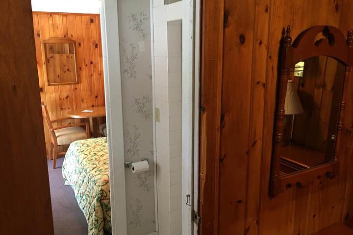 Room 12 of 54
