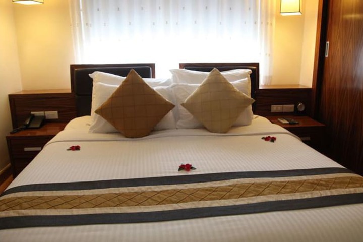 Room 16 of 54