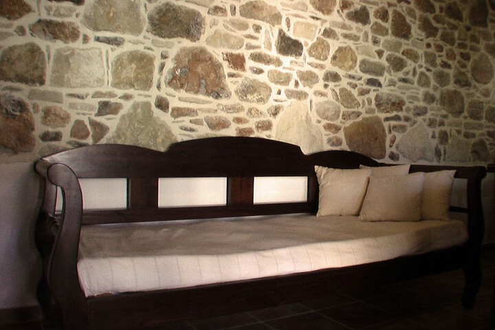 Room 12 of 26