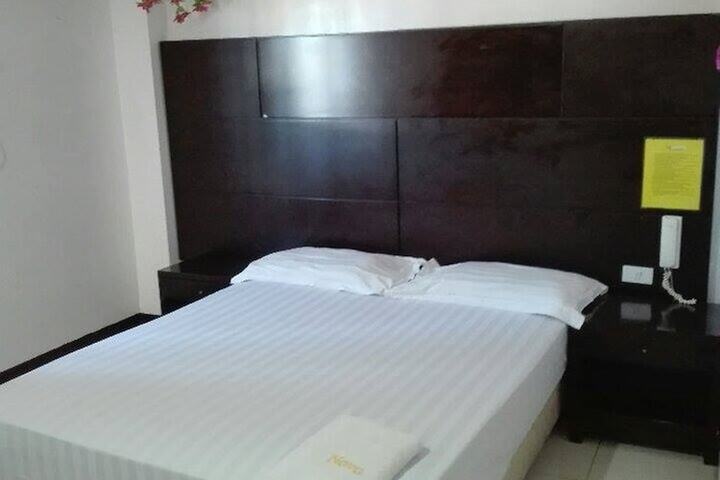 Room 7 of 39