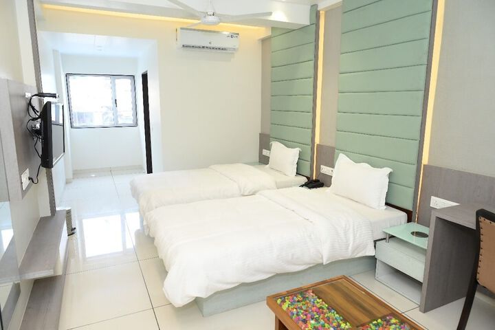 Room 7 of 46