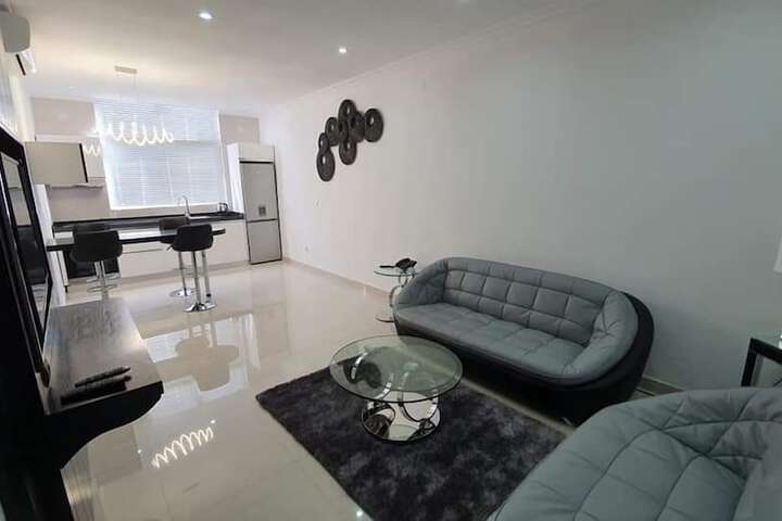 Room 10 of 20