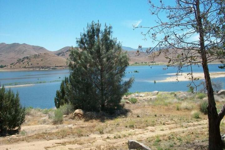 Property Grounds 17 of 25
