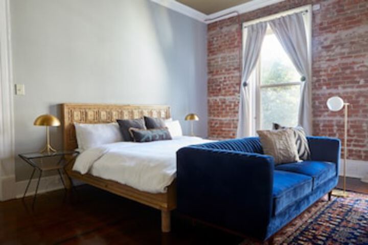 Room 40 of 60