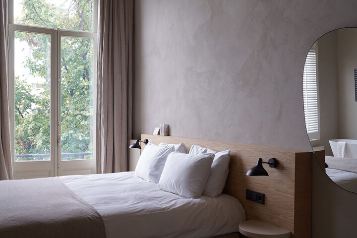 Room 21 of 74