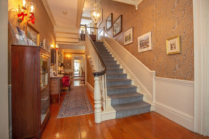 Hotel Interior 73 of 115