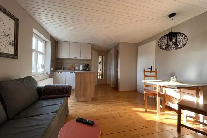 Room 3 of 5