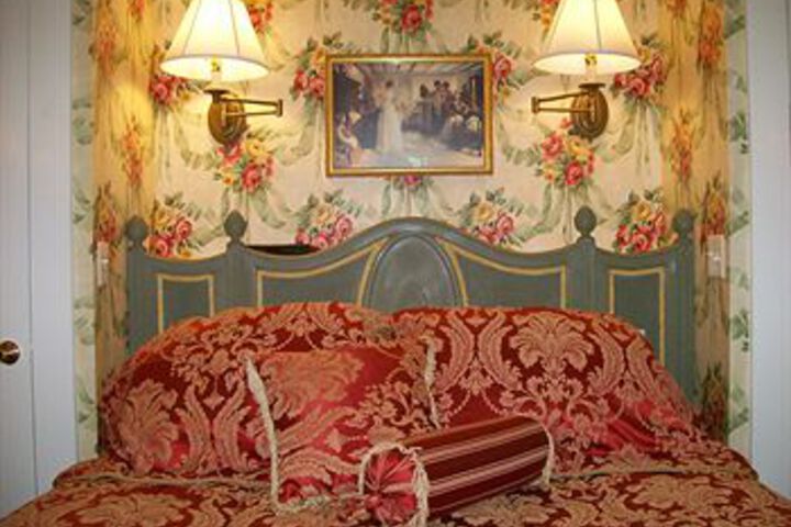 Room 13 of 39