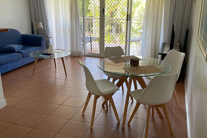 Room 3 of 53