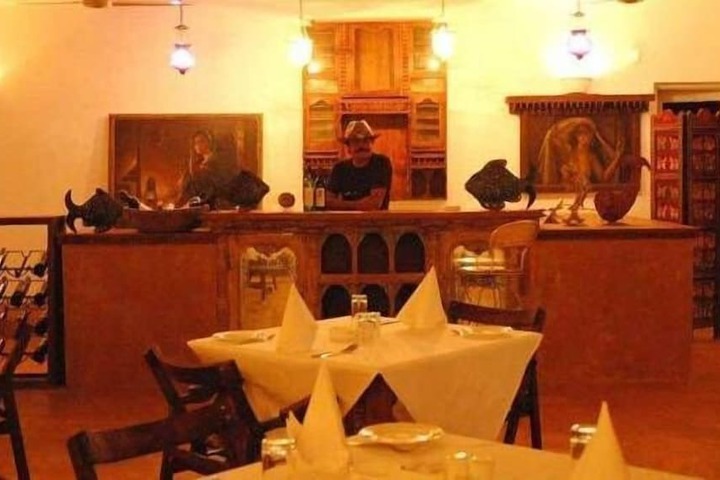 Dining 95 of 129