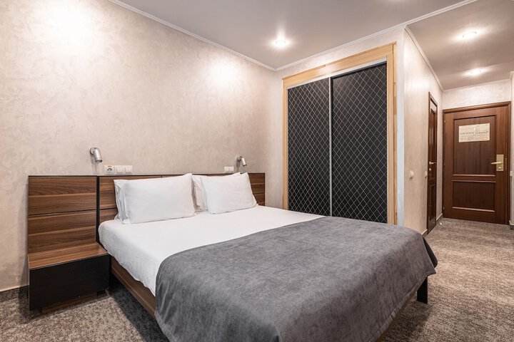 Room 13 of 55