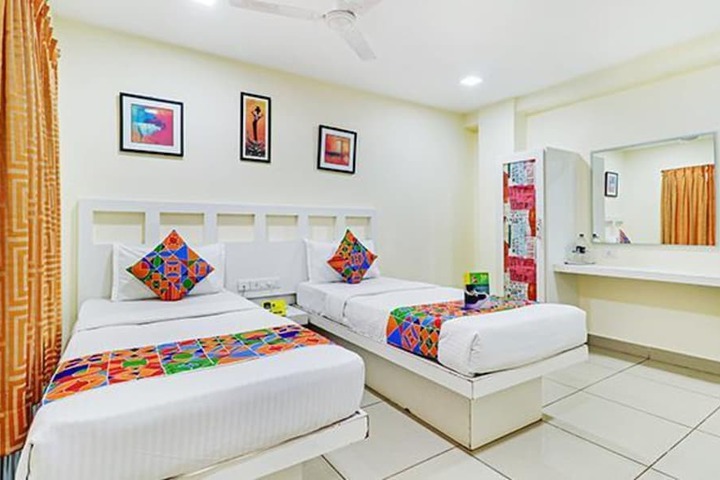 Room 9 of 22