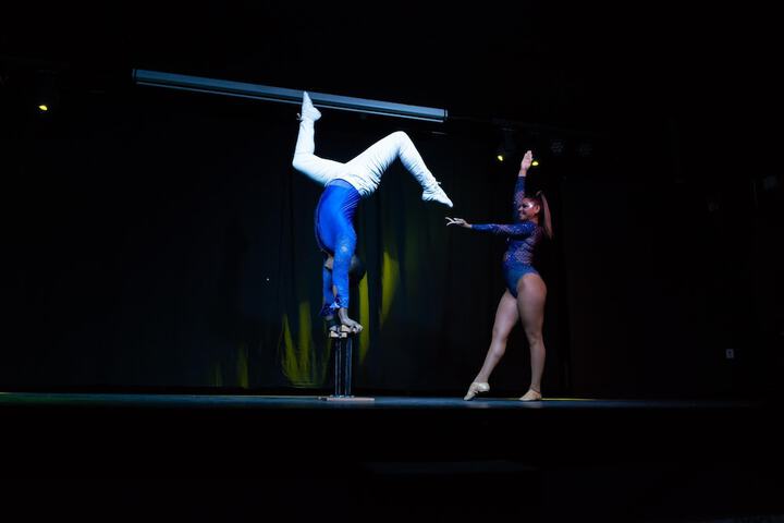 Entertainment 233 of 313