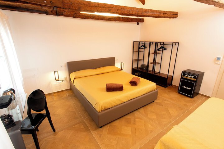 Room 40 of 133