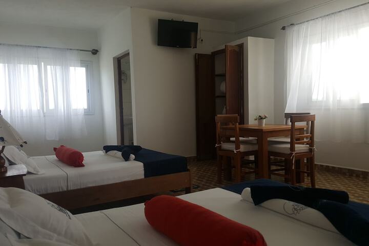 Room 26 of 28