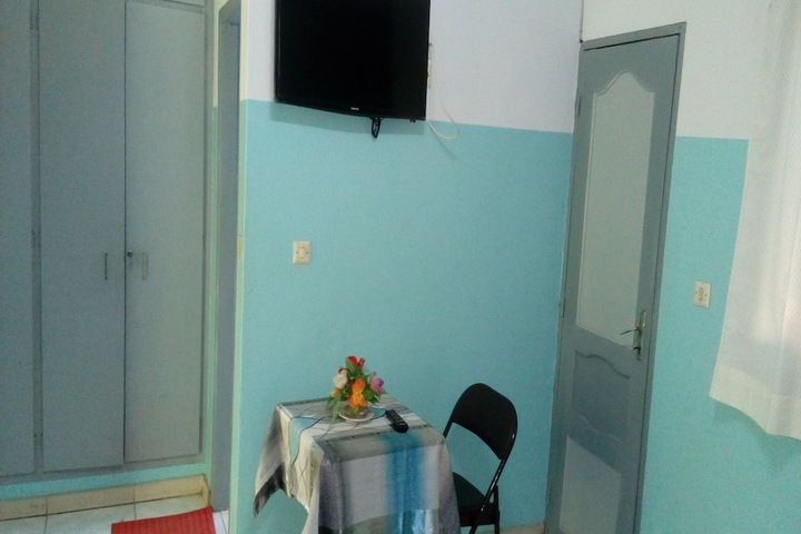 Room 7 of 14