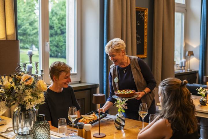 Dining 50 of 84