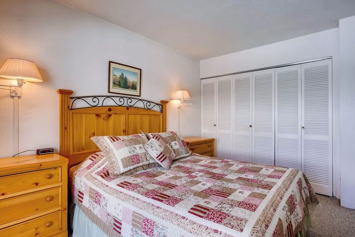 Room 21 of 229