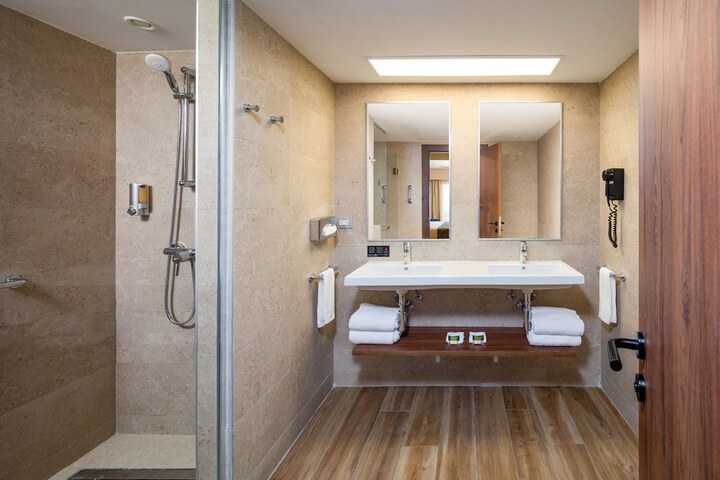 Bath Interior