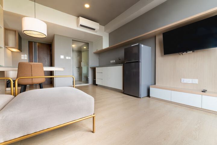 Room 8 of 54