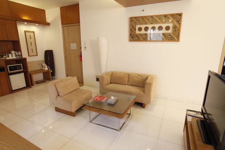 Room 14 of 49