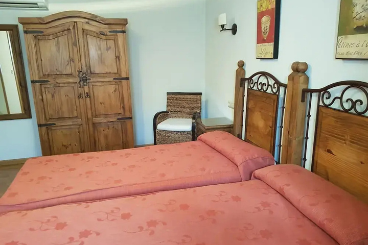 guest_rooms