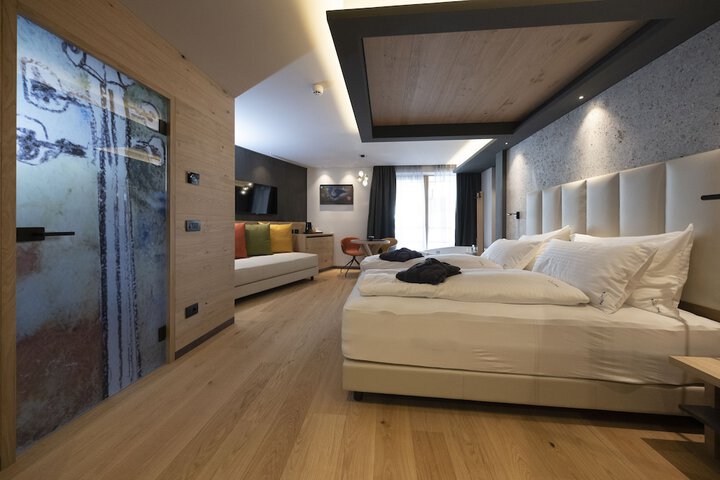 Room 21 of 44