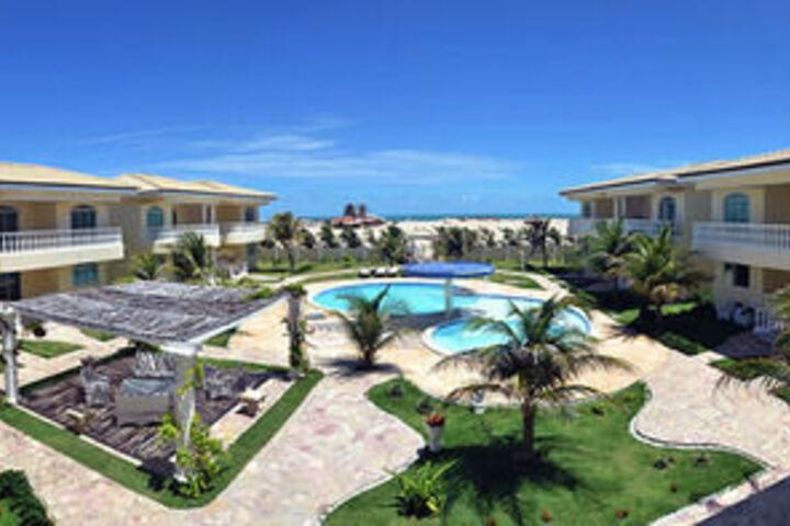 Pools & Facilities