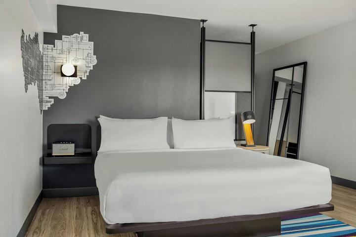 Room 7 of 54