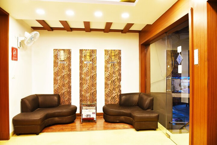 Hotel Interior 4 of 29